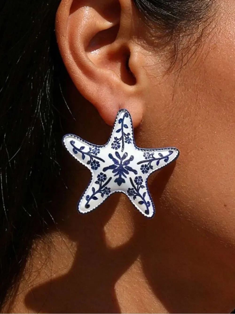 Blue and White Starfish Earrings R753